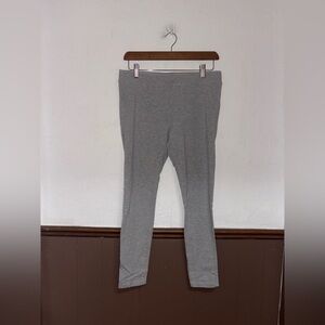 MyStyle • Gray Leggings